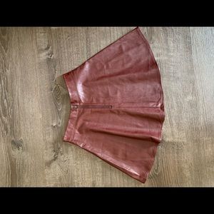 IRIS HIGH-WAISTED A-LINE LEATHER BURGUNDY SKIRT